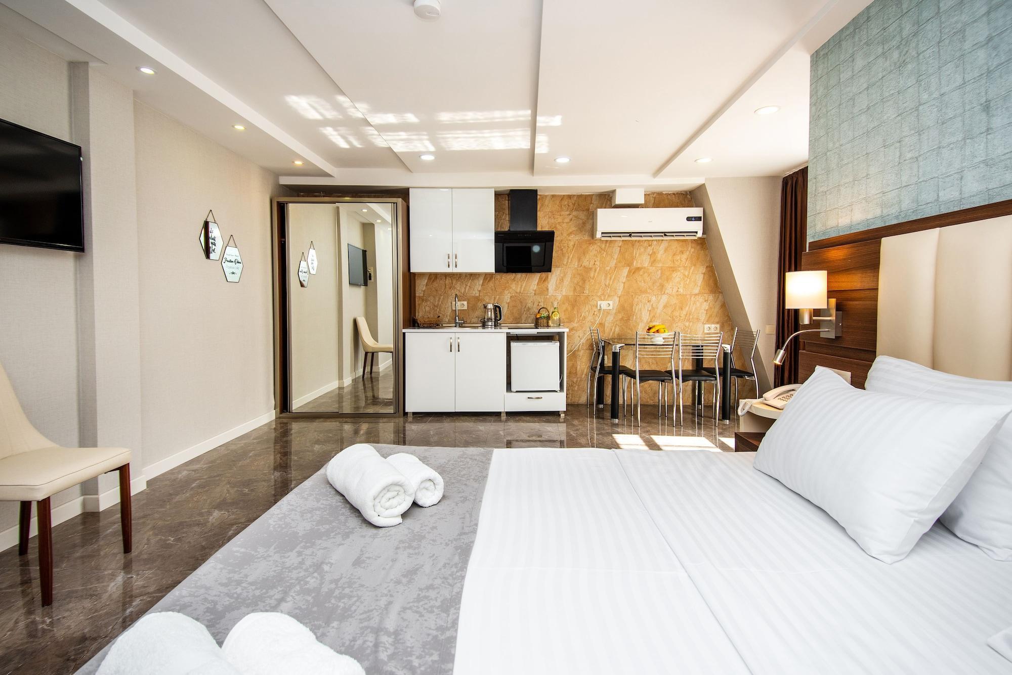 Margi Boutique Hotel By Dnt Group Tbilisi ภายนอก รูปภาพ
