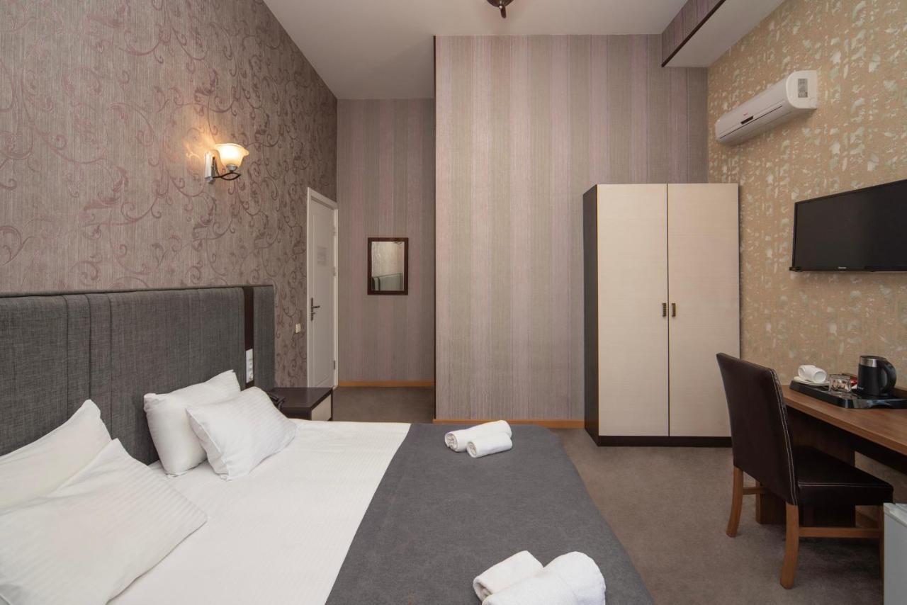 Margi Boutique Hotel By Dnt Group Tbilisi ภายนอก รูปภาพ